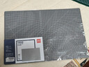 得力(deli)A3耐用PVC切割垫板桌垫/鼠标垫/书写垫板 大号可水洗手工桌面刻板裁纸美工垫 灰色78401 实拍图