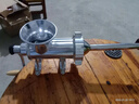 君子兰12号22号32号家用手动香肠机灌肠机器腊肠机商用灌肠机绞肉机 12号夹桌子款+不锈钢灌肠管 实拍图