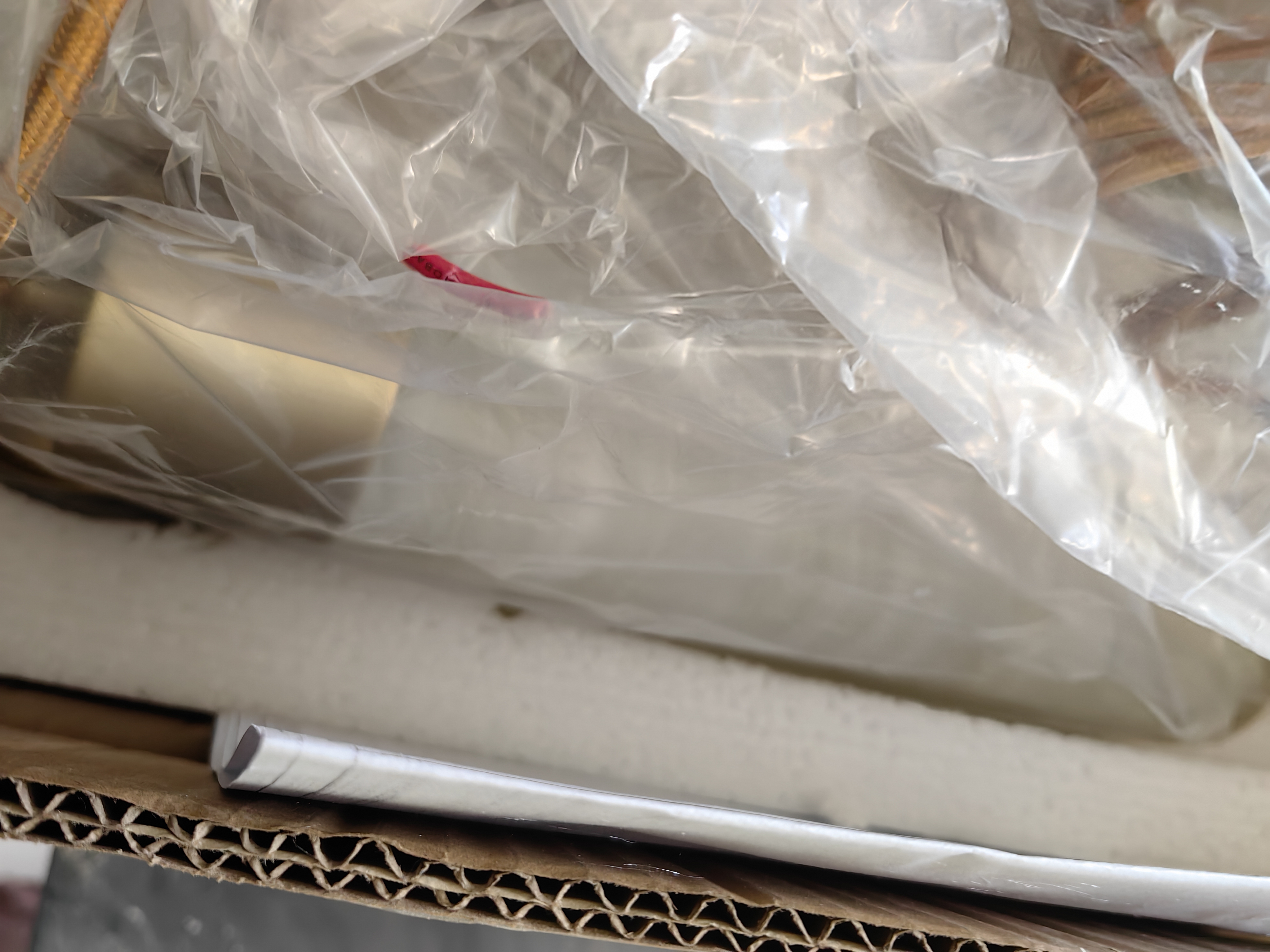 德力西（DELIXI）轨道插座 升级新款无界壁挂式导轨插座60厘米轨道+4个五孔冰川银 实拍图