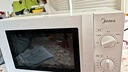 美的（Midea）快捷微波炉 家用小型 360°转盘加热 旋钮操控 易洁内胆（M1-L213B） 实拍图