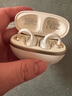 QCY C50 小耳球蓝牙耳机耳夹式AI翻译耳机不漏音骨传导概念碳纤维振膜云感佩戴通话降噪长续航 奶昔白 实拍图