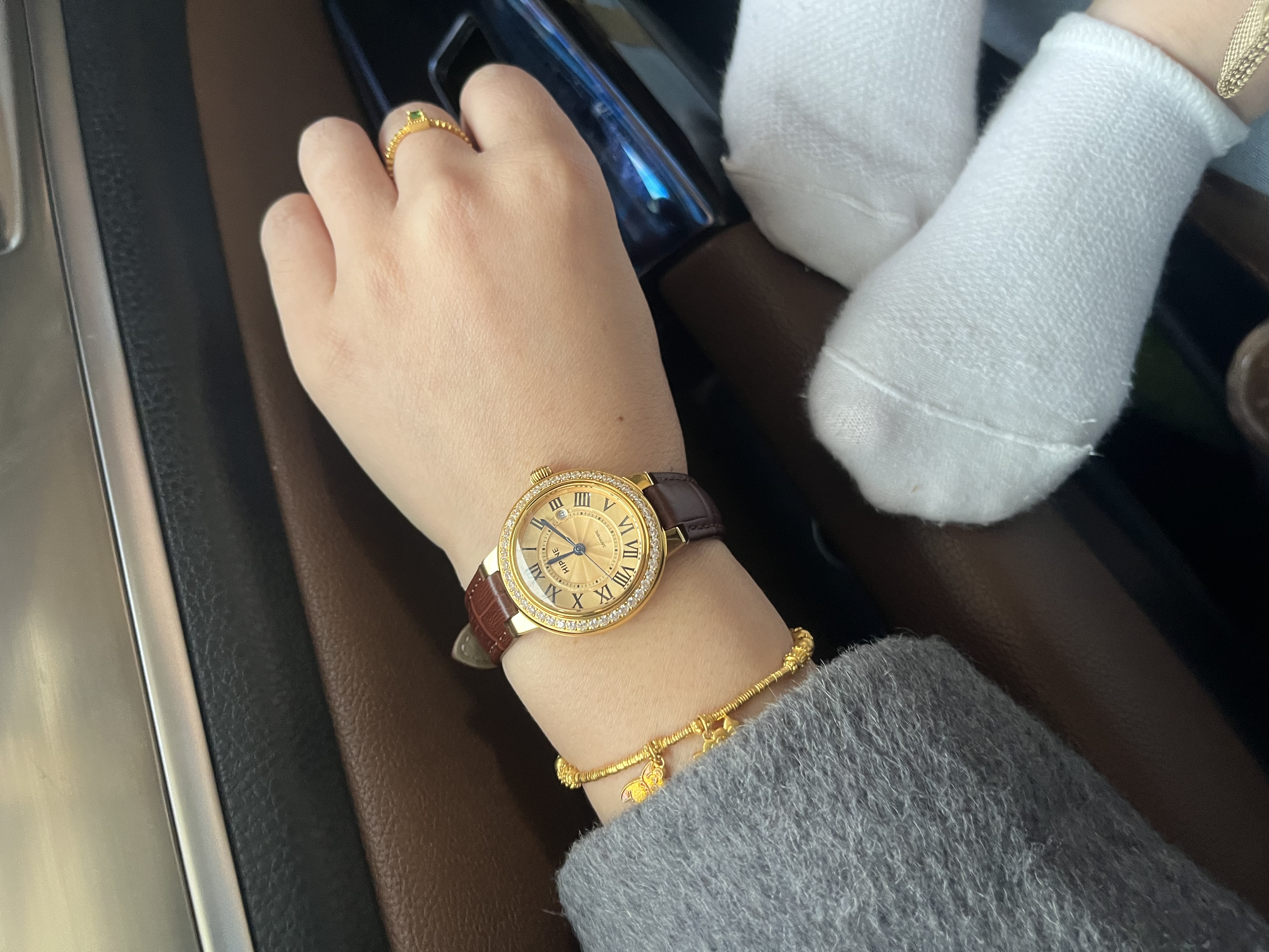 HIPINE西普尼金气球金表女纯金999足金黄金复古腕表时尚石英女生日礼物 【锆石金面金扣-黑带】金重5g+ 实拍图