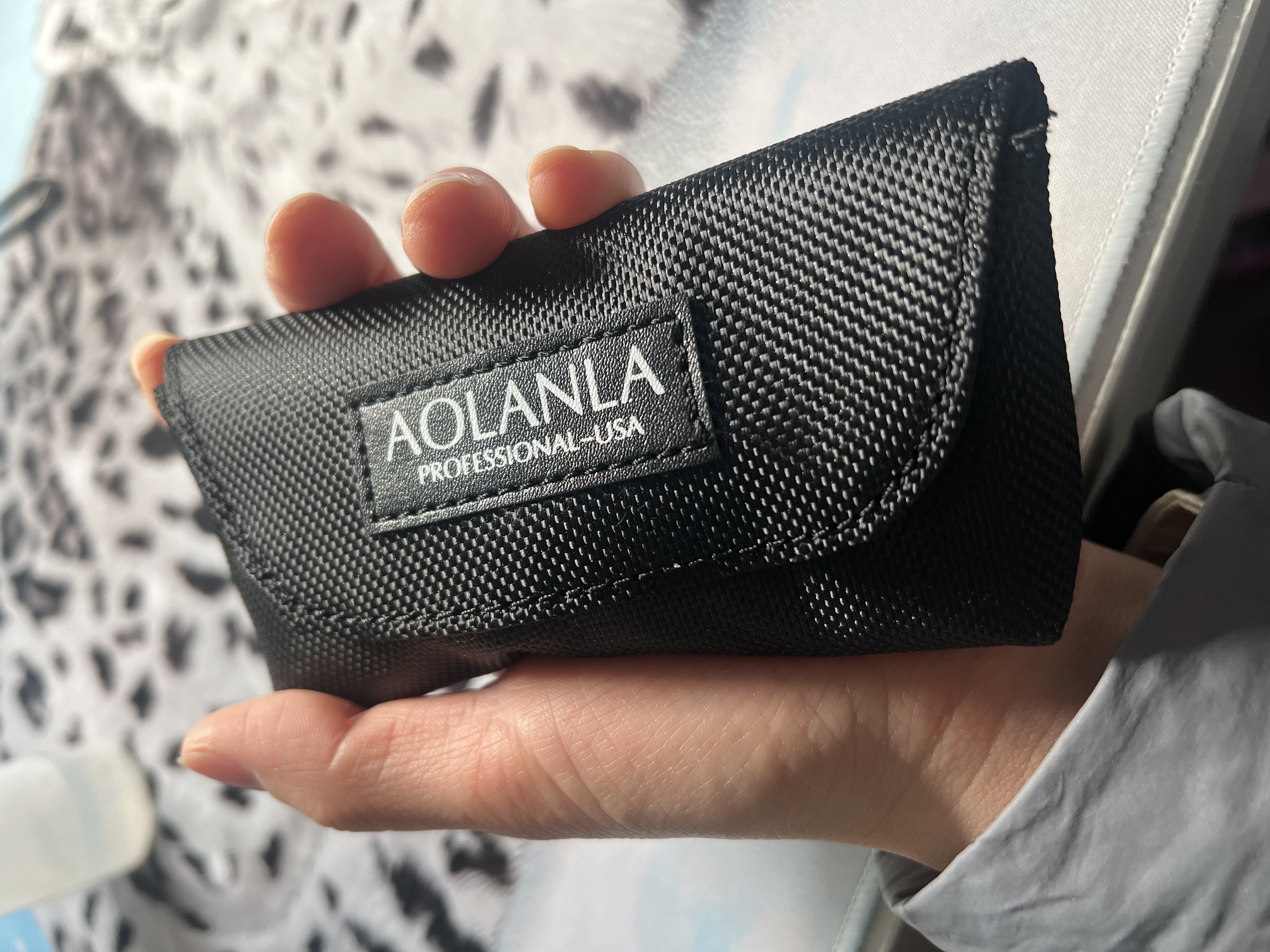 AOLANLA 美国无痕扁平粉底刷112小巧便携易上妆魔术粉底液化妆刷一只装 112#粉底刷 1支 实拍图