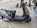 绿源（Luyuan）电动摩托车 【向往的生活推荐】旋风续航73km-6块铅酸电池-1200W电机液压减震29L大容量座桶灰 实拍图