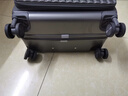 双星（doublestar）高颜值侧开盖行李箱大容量箱女男学生多功能拉杆箱登机密码皮箱子 铁灰色【可坐人丨带杯架】新色系 28英寸 -多人长途 实拍图