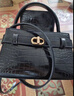 CHARLES&KEITH鳄鱼纹凯莉包手提斜挎婚包包女包生日情人节礼物CK2-50270880-1 Black黑色 S 实拍图