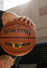 斯伯丁（SPALDING）篮球7号Gold经典系列室内外耐磨职业赛事七号PU材质篮球 76-857Y 实拍图