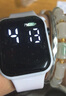其他品牌高颜值LED手表时尚方形学生科技感超强夜光数字个性运动 白色 实拍图
