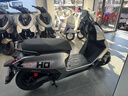 ZEEHO极核高性能电摩电动摩托车通勤代步外卖大踏板空间长续航铅酸智能电动车AE4 SE AE4 SE铅酸72V23AH【到店选色】 实拍图