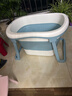 世纪宝贝（babyhood）儿童泡澡桶 婴儿洗澡盆游泳桶加大号折叠浴桶0-15岁赠浴凳 319蓝 实拍图