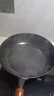 阎铁匠章丘炒锅铁锅 炒菜锅无涂层家用不易粘锅圆底轻便炒勺锻打已开锅 32cm黑锅镜面木把款3-5人D 32cm 圆底炒锅 实拍图