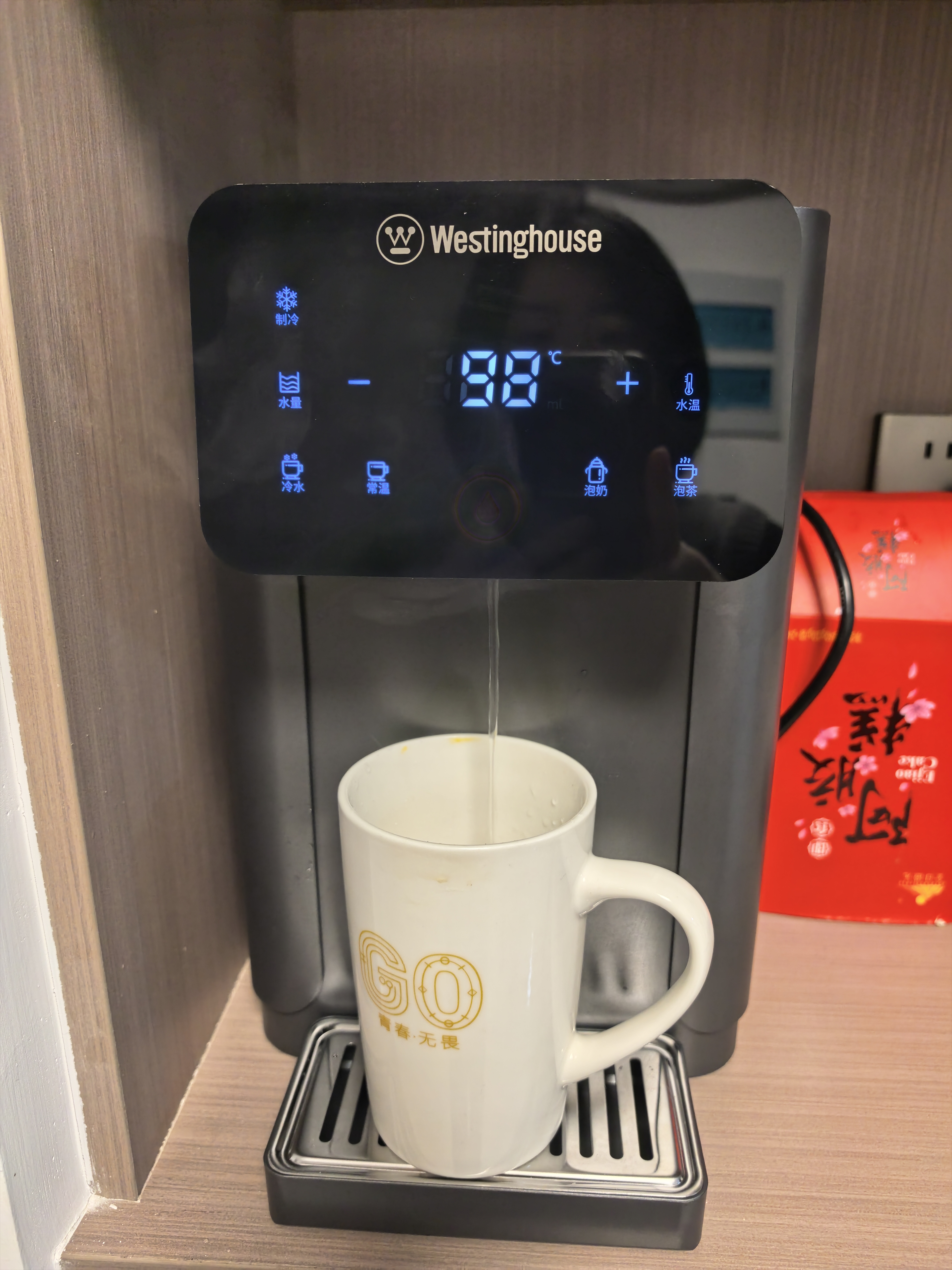 西屋（Westinghouse）即热式饮水机 曼哈顿台式小型饮水机家用 制冰水冷热含有钛不锈钢水箱办公室客厅免安装恒温直饮机 曼哈顿WFH40-W4S 即热制冷型 实拍图