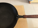 阎铁匠章丘炒锅铁锅 炒菜锅无涂层家用不易粘锅圆底轻便炒勺锻打已开锅 32cm黑锅镜面木把款3-5人D 32cm 圆底炒锅 实拍图