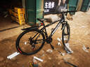 飞鸽（FG FLYING PIGEON）山地自行车成人男女变速山地车青少年中小学生车越野户外骑行单车 【铝合金】G8002代-辐条轮-黑色 27.5寸轮组（适合170-190cm） 21速入门版 实拍图
