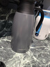 乐扣乐扣 大容量保温壶304不锈钢内胆冷水壶真空保温瓶办公水壶2L黑灰色 实拍图