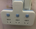 公牛（BULL）转换插头/品字形一转三插座/无线转换插座/电源转换器 适用卧室、厨房 3位分控开关插座 蓝白款 实拍图
