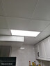 雷士（NVC） 集成吊顶灯 led吸顶灯铝扣板平板灯嵌入式厨房灯面板卫生间灯 白边 24W 正白光 30x60cm 实拍图