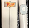 华为（HUAWEI）自拍杆手机支架 便携直播带遥控器 手机三脚架云台 旅拍神器 丝滑手感 白色 实拍图