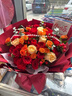 艾斯维娜鲜花速递向日葵混搭花束生日礼物全国同城配送 33朵玫瑰康乃馨混搭花束 实拍图