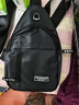 运动跑步包男休闲斜挎包手机包防泼水健身包女单肩包 黑色 实拍图