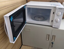 格兰仕（Galanz）变频微波炉家用 一级能效省电 经典转盘加热 双旋便捷操作 D4变频款（D4W0） 实拍图