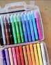 得力（deli）水溶性油画棒24色可水洗旋转出芯蜡笔炫彩棒套装幼儿画画涂色油画棒儿童礼物 实拍图