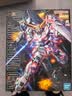 万代（BANDAI）MG 1/100 独角兽高达 OVA HD配色 RX-0 映像版 实拍图