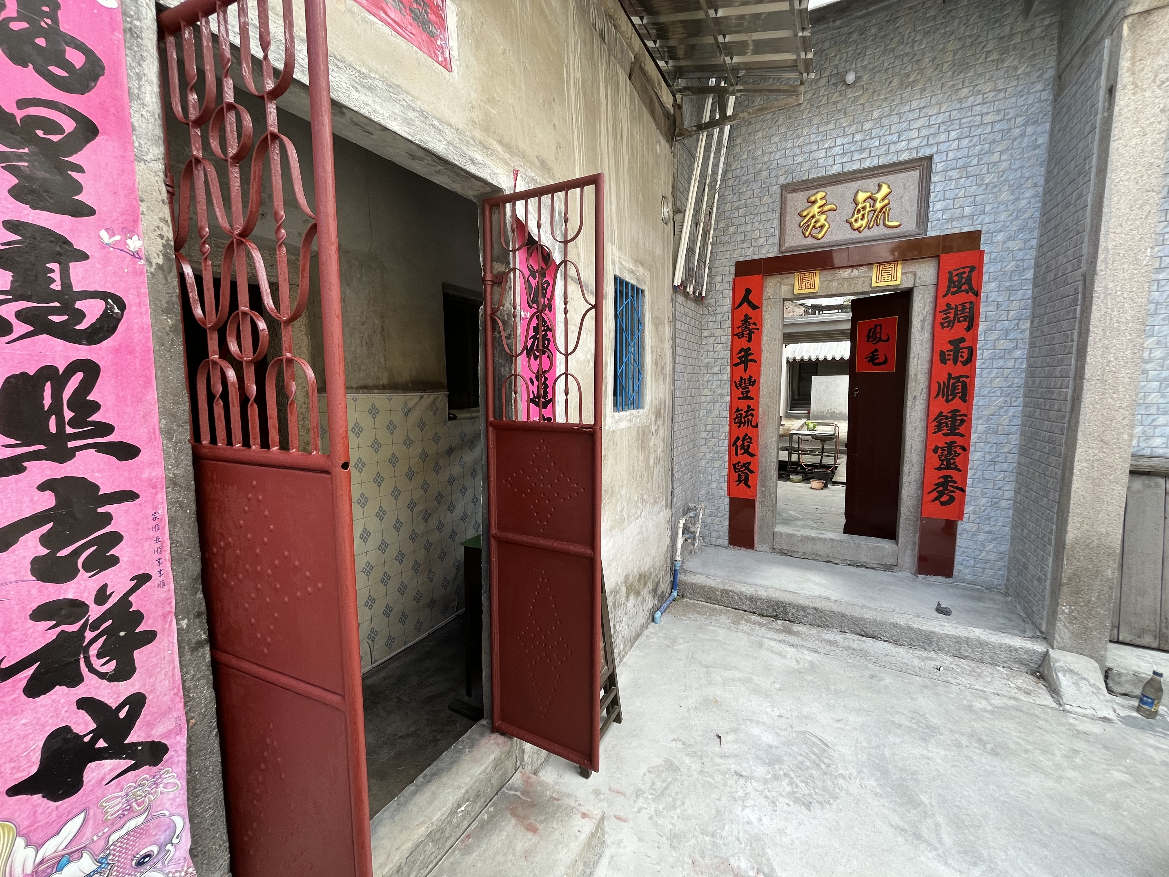 吉人永固醇酸调和漆家用小桶金属漆室外铁门栏杆防锈家具木门翻新油漆 铁红防锈漆 0.6公斤 实拍图