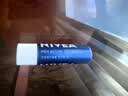 妮维雅（NIVEA）妮维雅润唇膏淡化唇纹护唇油滋润保湿防裂男士无色女生有色 SPF20男士型4.8g 实拍图