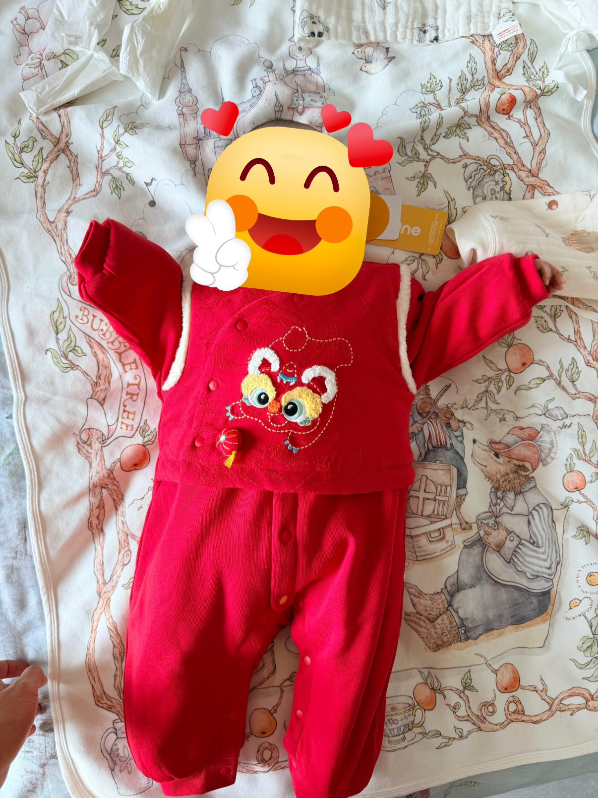 巴拉巴拉童装婴儿连体衣宝宝拜年服爬服哈衣2025新款冬装包屁衣喜庆萌趣 实拍图
