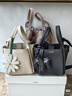 Songmont中号菜篮子系列女设计师款头层牛皮大容量通勤手提包 奶昔白 帆布内胆 现货 实拍图