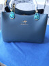 袋鼠卡拉品牌真皮女包节日送妈妈牛皮包包女2026新款中年女士斜挎包手提包 深蓝色（礼盒装+手包卡包吊坠） 实拍图