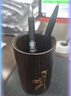 芬尚 圆形黑檀笔筒 创意雕刻荷花复古中国风实木毛笔收纳筒书房办公室桌面工艺品摆件 圆形翠荷7*11cm 实拍图