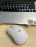 罗技（Logitech）M221 轻音鼠标 无线鼠标 办公鼠标 对称鼠标 带无线微型接收器 米白色 实拍图