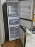 美的（Midea）220L三门冰箱灰色租房家用客厅宿舍小型冰箱三开门三温低耗省电低音运行BCD-220TM 实拍图