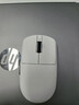 VXE 蜻蜓R1 威界游戏电竞鼠标 PAW3395/se无孔轻量化人体工学无线鼠标ATK 蜻蜓R1-白色 实拍图