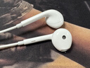 漫步者（EDIFIER）H180 Plus半入耳式有线耳机 3.5mm接口 游戏运动通话降噪K歌吃鸡带麦电脑笔记本 白色 实拍图