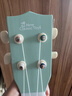 NEW CLASSIC TOYS儿童尤克里里玩具初学吉他可弹奏早教音乐启蒙乐器男女孩生日礼物 天蓝色小鸟-21寸木质尤克里里 荷兰品牌 3-6岁益智玩具 春节新年礼物 实拍图