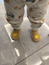 爱贝迪拉（AIBEDILA）宝宝地板鞋婴儿袜子春秋加厚学步防滑隔凉男女宝软底室内儿童鞋袜 【防滑保暖】维尼黄熊 1双 1-2岁 S码（建议脚长12.5-13.5cm） 实拍图