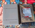 西部数据（WD）NAS机械硬盘 WD Red Plus 西数红盘 8TB 5640转256MB SATA CMR垂直 NAS专用硬盘 3.5英寸 WD80EFPX 实拍图