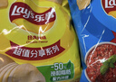 乐事（Lay's）薯片 巨无霸吃货零食大礼包 肩扛大零食1kg  送礼 零食 礼包 年货 实拍图