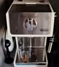 德龙（Delonghi）咖啡机 家用半自动咖啡机 美式意式浓缩小型15bar泵压式 手动可调节奶泡 ECP35.31.W 白色新年礼物 实拍图
