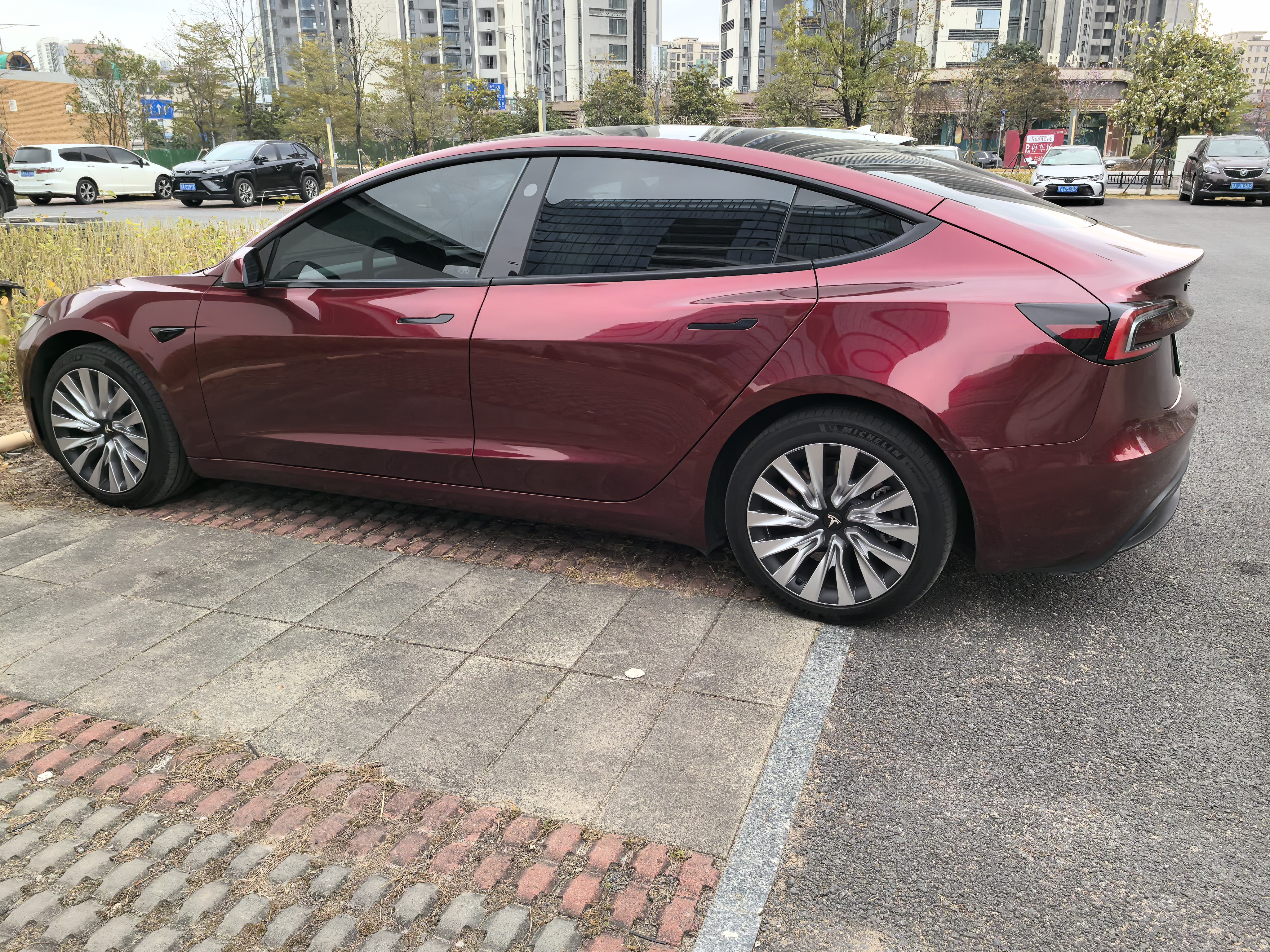魔特牛适用于特斯拉轮毂盖model Y/3轮毂改装焕新款19/18寸轮毂全包款 焕新款Model 3 18寸【银黑色】X款 实拍图
