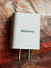 纽曼（Newmine）苹果充电器安卓手机5V/2.1A快速电源适配器通用苹果iPhone14/SE2/13/iPad平板耳机等 LC203 白 实拍图