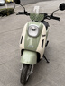 绿源（Luyuan）电动摩托车M7U74公里长续航国民好车60V5块铅酸电池大动力1000W电机电瓶车代步通勤维亚绿 实拍图