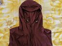 嘉好佳依两面穿设计款连帽马甲2026春夏新款时尚休闲宽松百搭无袖连帽马甲 酒红色 L 【120-140斤】 实拍图
