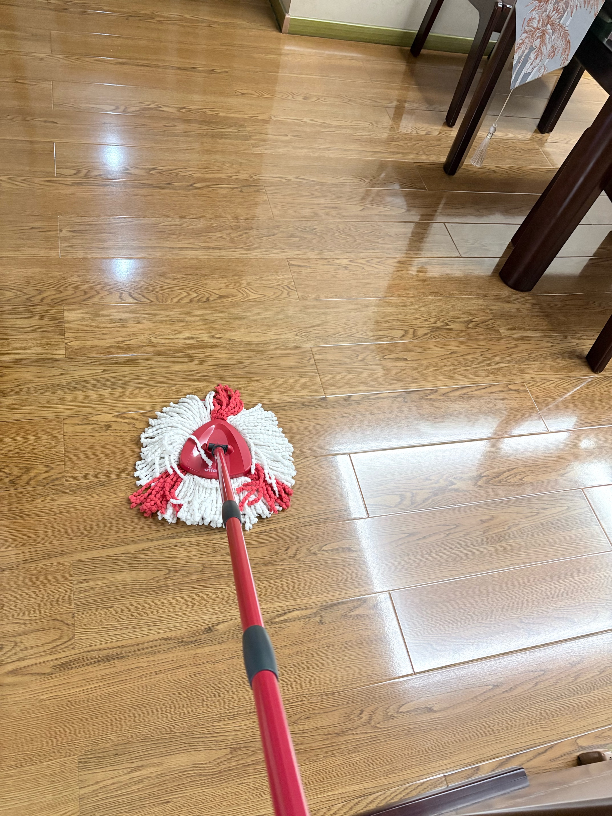 微力达德国免手洗旋转拖把家用易拖净脚踩挤水懒人地拖脱水墩布 德国炫动三角旋转拖把1杆8头 实拍图