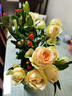 芊芊细语斗南基地直批发玫瑰鲜花全国速递配送女友礼物家用水养插花家庭 10支随机玫瑰+5朵随机百合+红豆+送保鲜剂 实拍图
