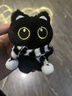 黑猫玩偶毛绒公仔挂件ins可爱猫咪包包挂饰情侣礼物送女朋友礼物 黑白围巾+黑猫【升级双扣挂绳】 会吱吱叫【10厘米左右】 实拍图