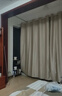 金蝉现代简约日式成品窗帘布客厅卧室全遮光窗帘打孔式奶茶色 180*240 实拍图